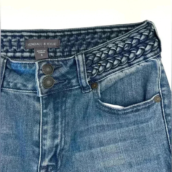 Kendall & Kylie Braided Belt High Waisted Flare Jeans Size- 5 - Picture 7 of 12